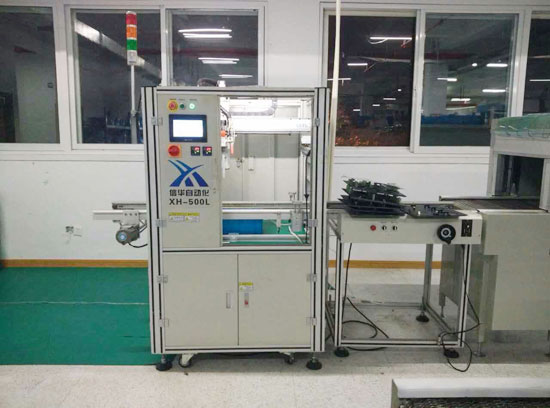 全自動點膠機(jī)